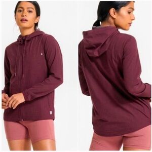 Vuori Outdoor Trainer Shell with Hood Jacket